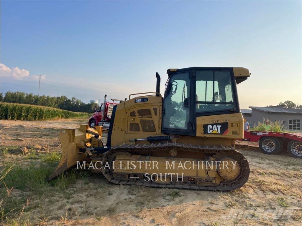 CAT D5K2XL Buldožeri gusjeničari