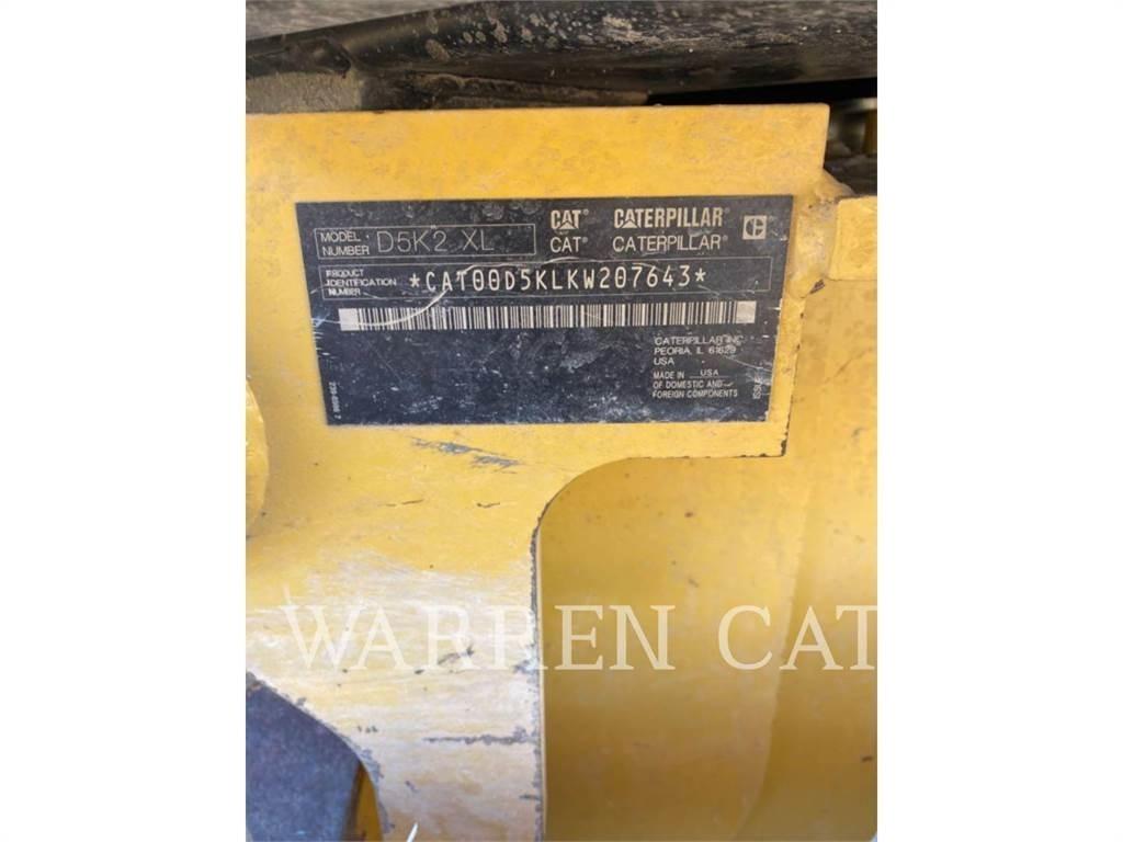 CAT D5K2XL ARO Buldožeri gusjeničari