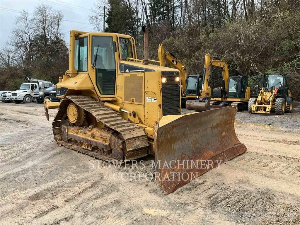 CAT D5NXL Buldožeri gusjeničari