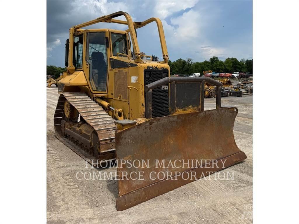 CAT D5NXL Buldožeri gusjeničari