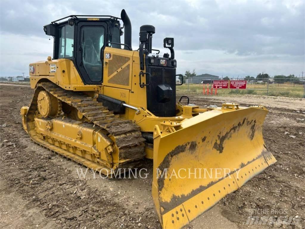 CAT D6 Buldožeri gusjeničari