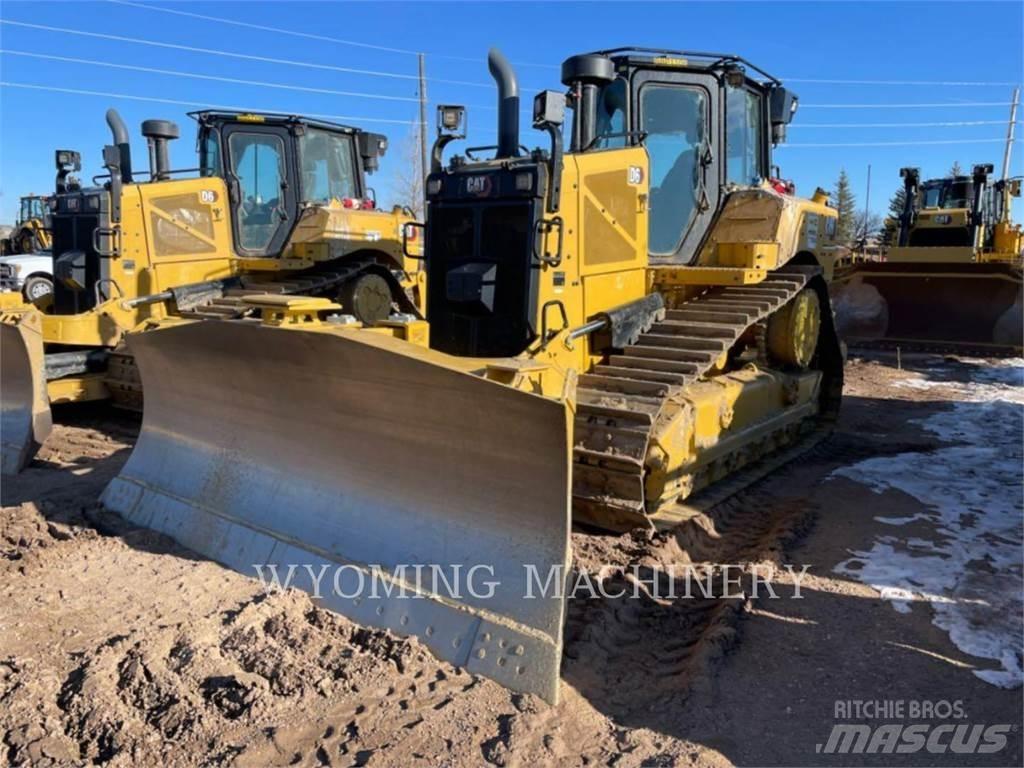 CAT D6 Buldožeri gusjeničari