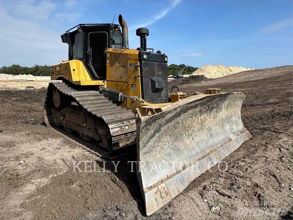 CAT D6 Buldožeri gusjeničari