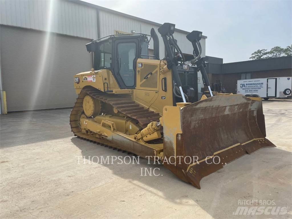 CAT D6 Buldožeri gusjeničari