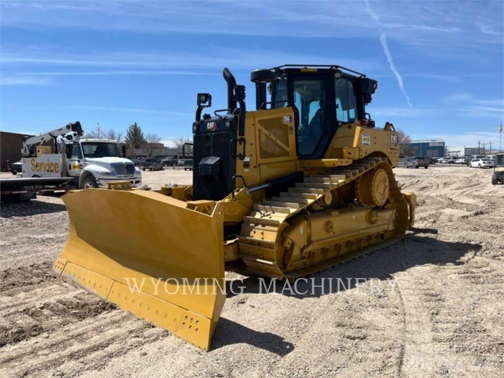 CAT D6 Buldožeri gusjeničari