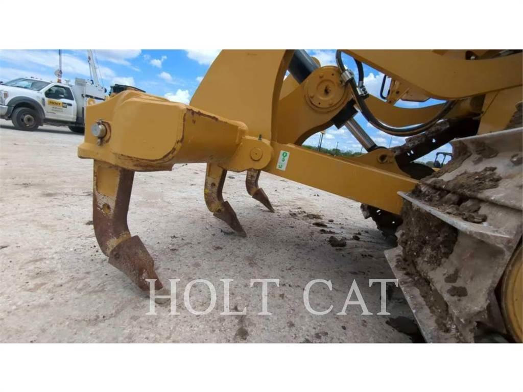 CAT D6 Buldožeri gusjeničari