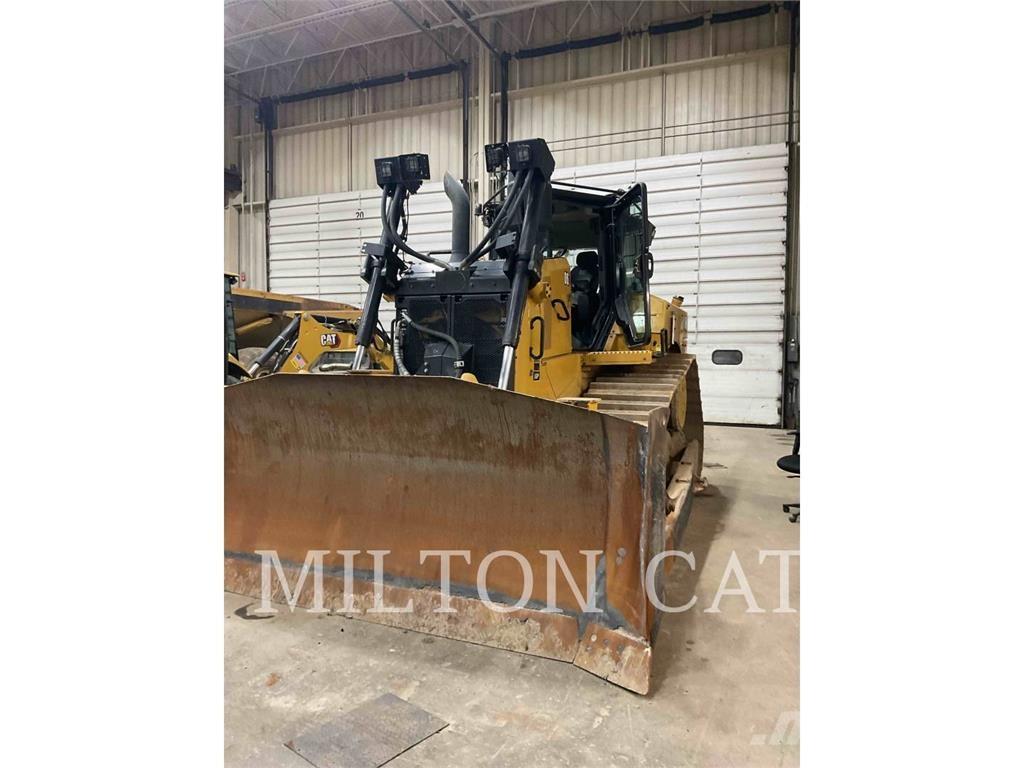 CAT D6 Buldožeri gusjeničari