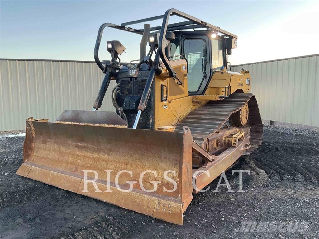 CAT D6 Buldožeri gusjeničari