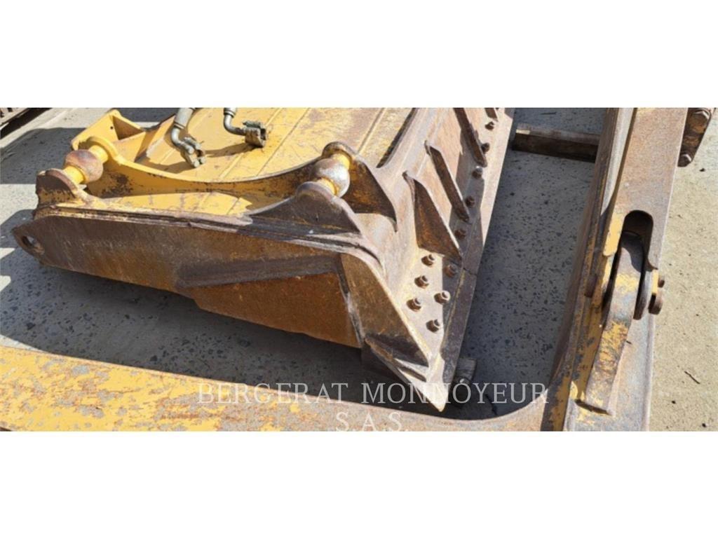 CAT D6-20 Buldožeri gusjeničari