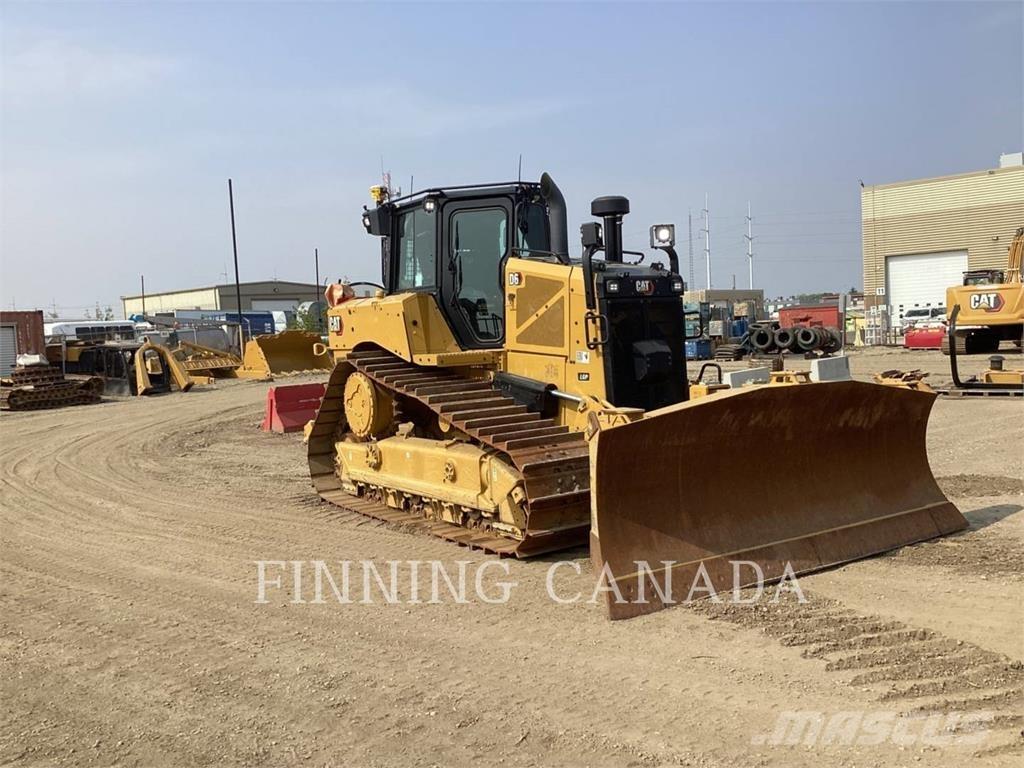 CAT D6-20 Buldožeri gusjeničari