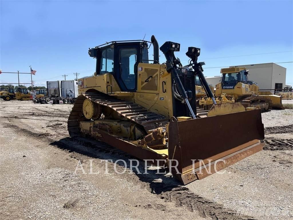 CAT D6 LGP 3D Buldožeri gusjeničari