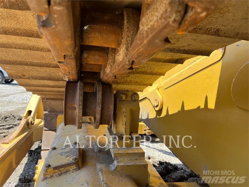 CAT D6 LGP 3D Buldožeri gusjeničari