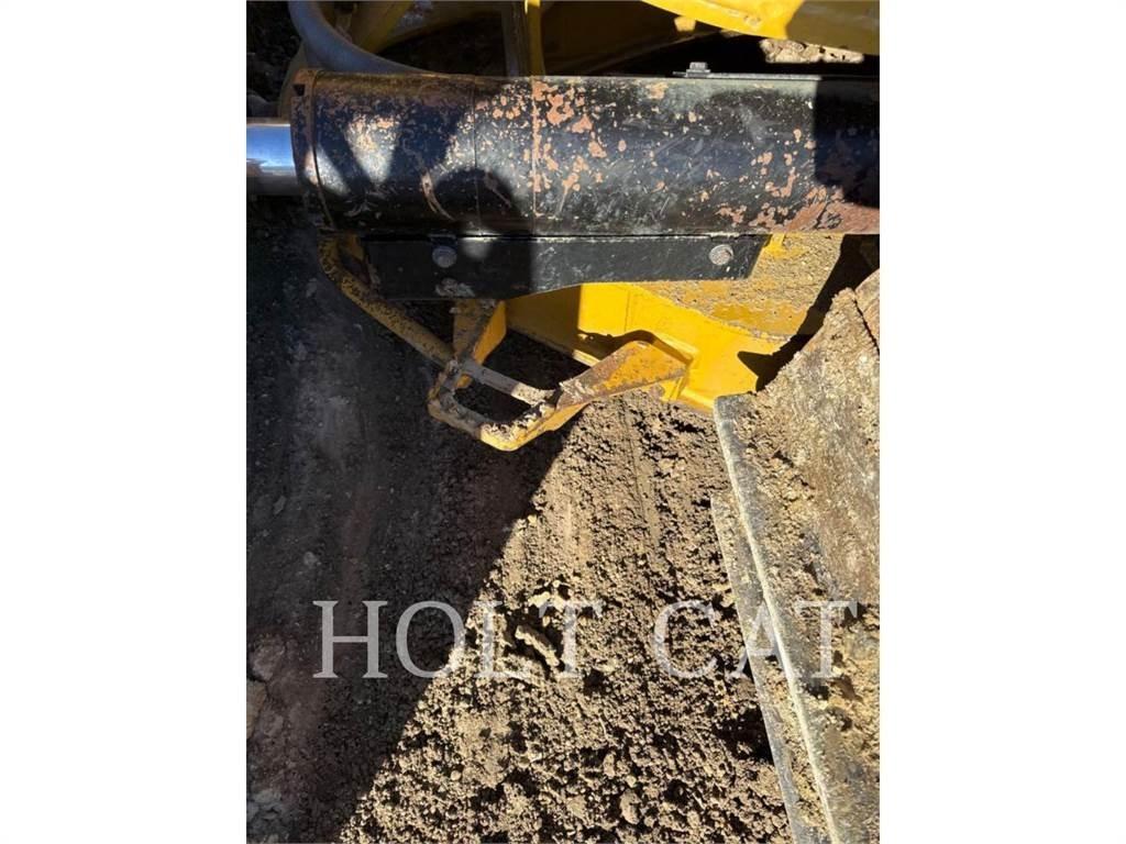 CAT D6 LGPVP Buldožeri gusjeničari