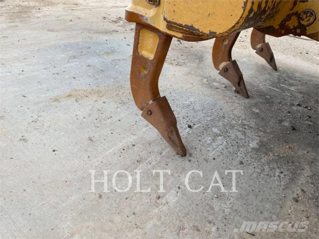 CAT D6 LGPVP3 Buldožeri gusjeničari