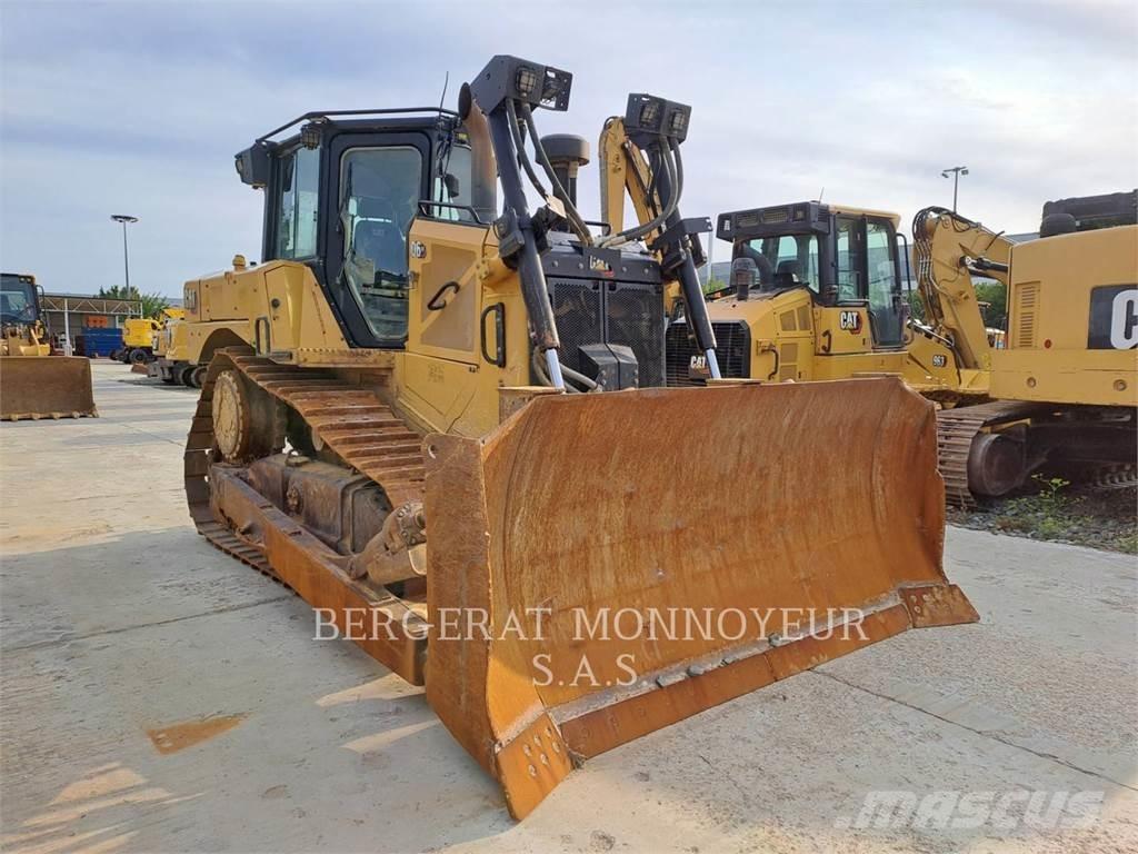 CAT D6 XE Buldožeri gusjeničari