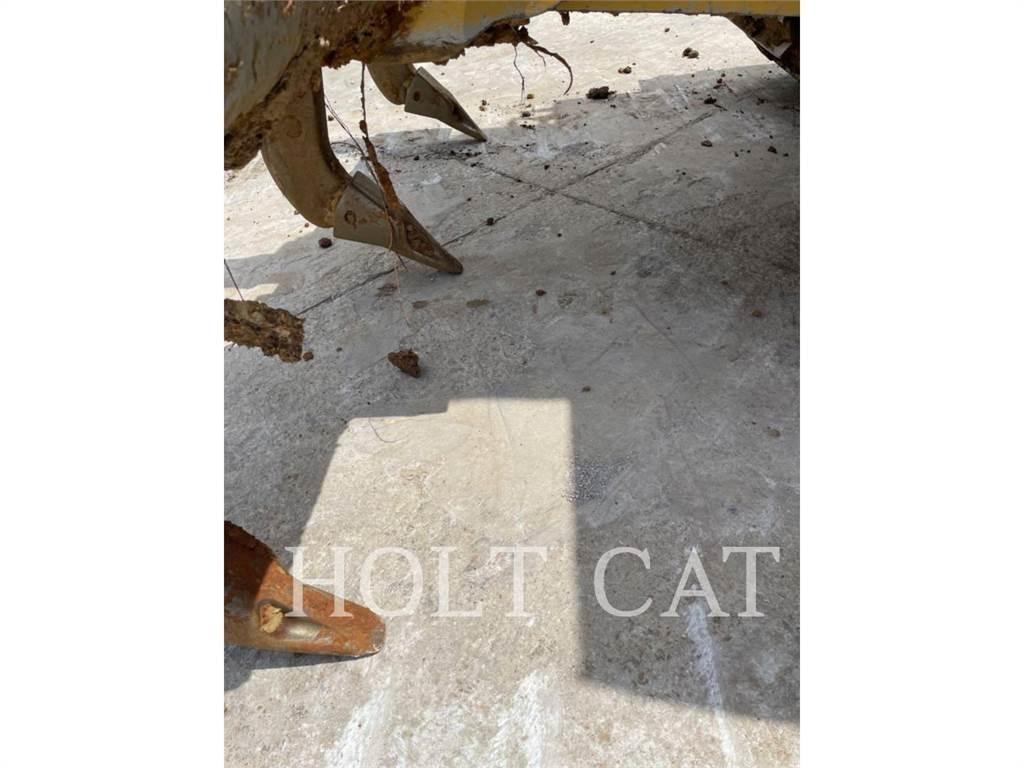 CAT D6 XELGPVP Buldožeri gusjeničari