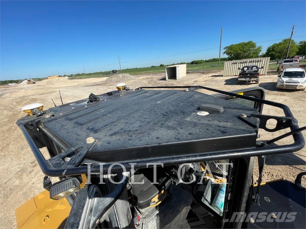 CAT D6 XEVP Buldožeri gusjeničari