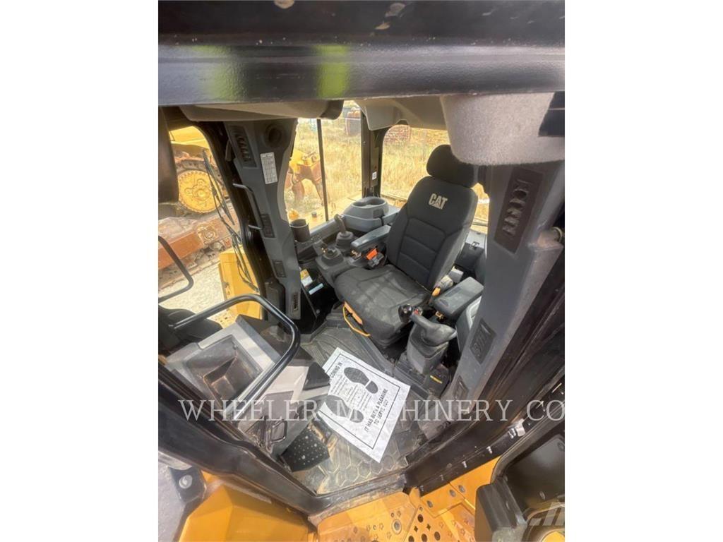 CAT D6 XL VP Buldožeri gusjeničari