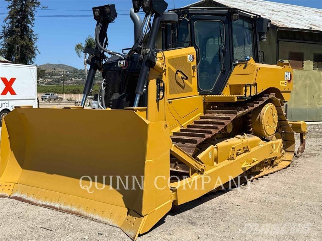 CAT D620 Buldožeri gusjeničari