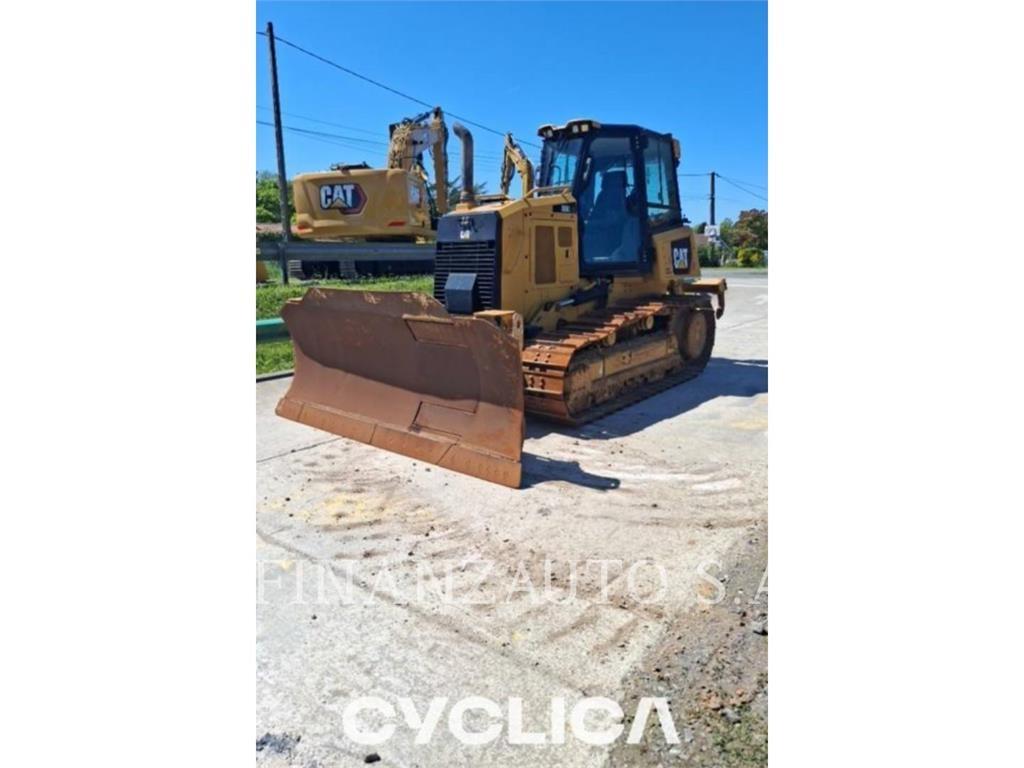 CAT D6K Buldožeri gusjeničari