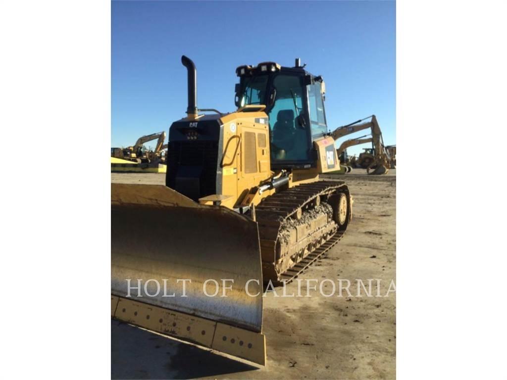 CAT D6K2 Buldožeri gusjeničari