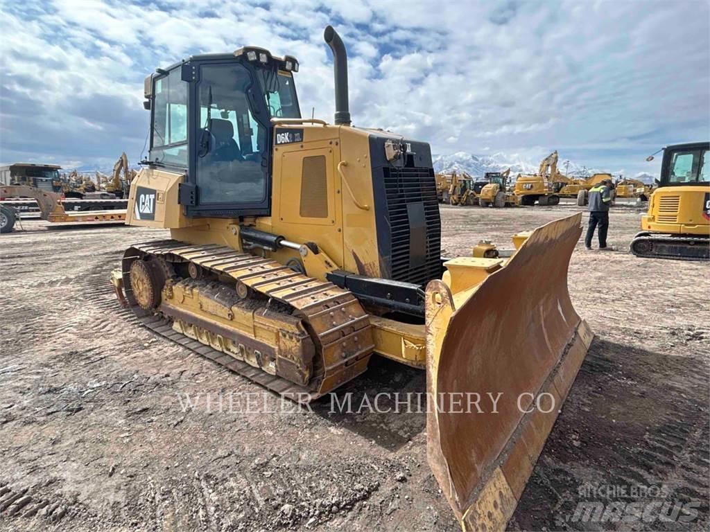 CAT D6K2 XL Buldožeri gusjeničari