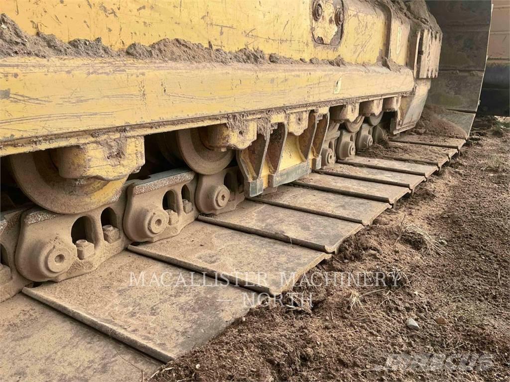CAT D6K2L AHZ24F Buldožeri gusjeničari
