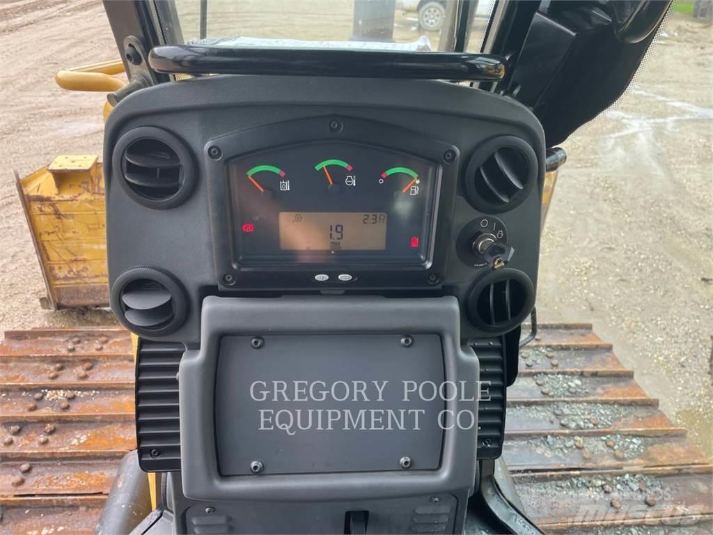 CAT D6K2LGP Buldožeri gusjeničari