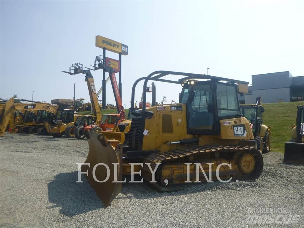 CAT D6K2LGP Buldožeri gusjeničari