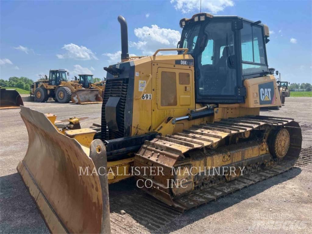 CAT D6K2LGP Buldožeri gusjeničari