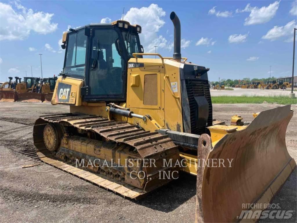 CAT D6K2LGP Buldožeri gusjeničari