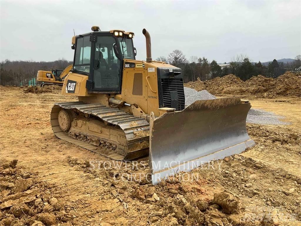 CAT D6K2LGP Utovarivači gusjeničari
