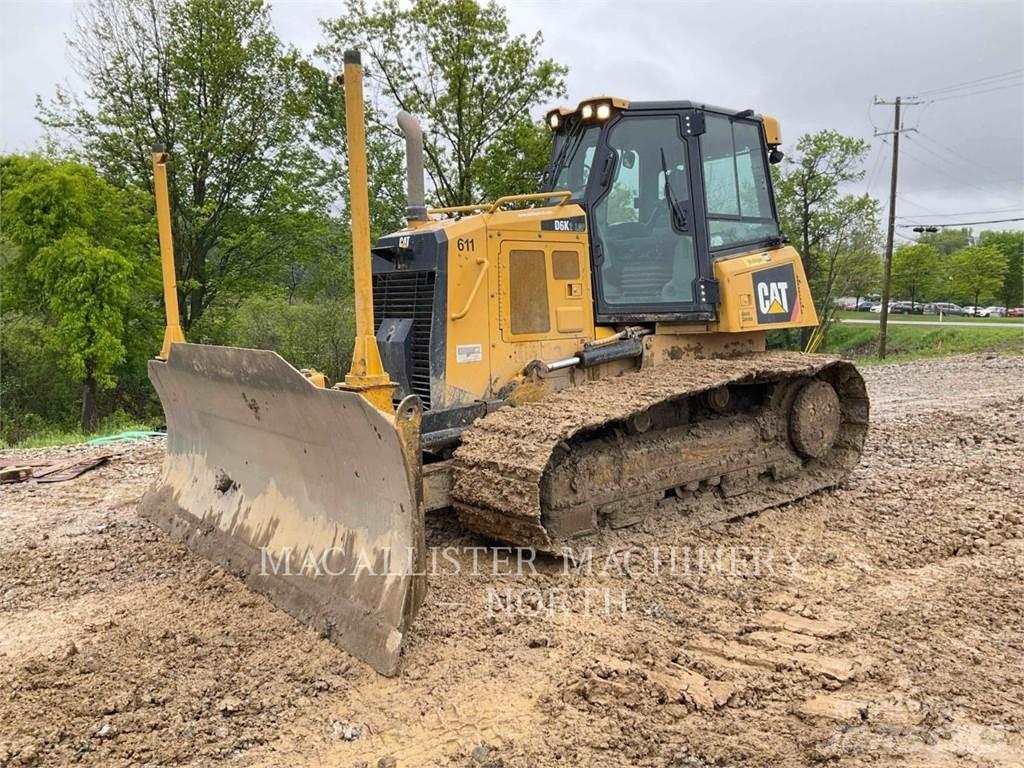 CAT D6K2LGP Buldožeri gusjeničari