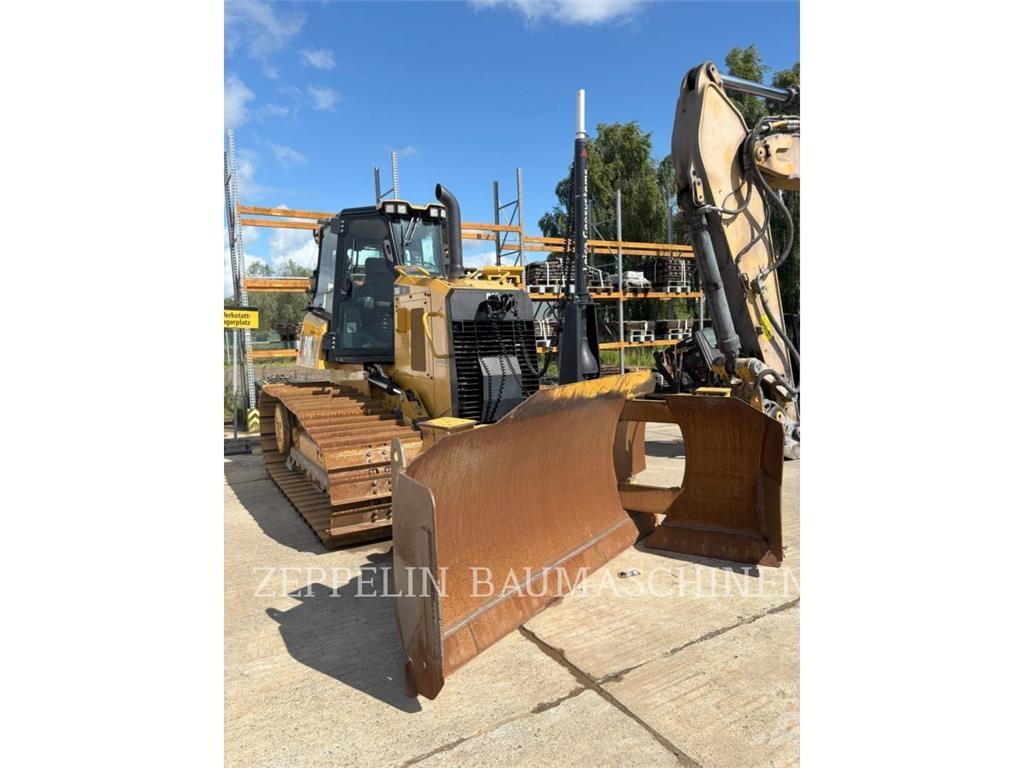 CAT D6K2LGP Buldožeri gusjeničari