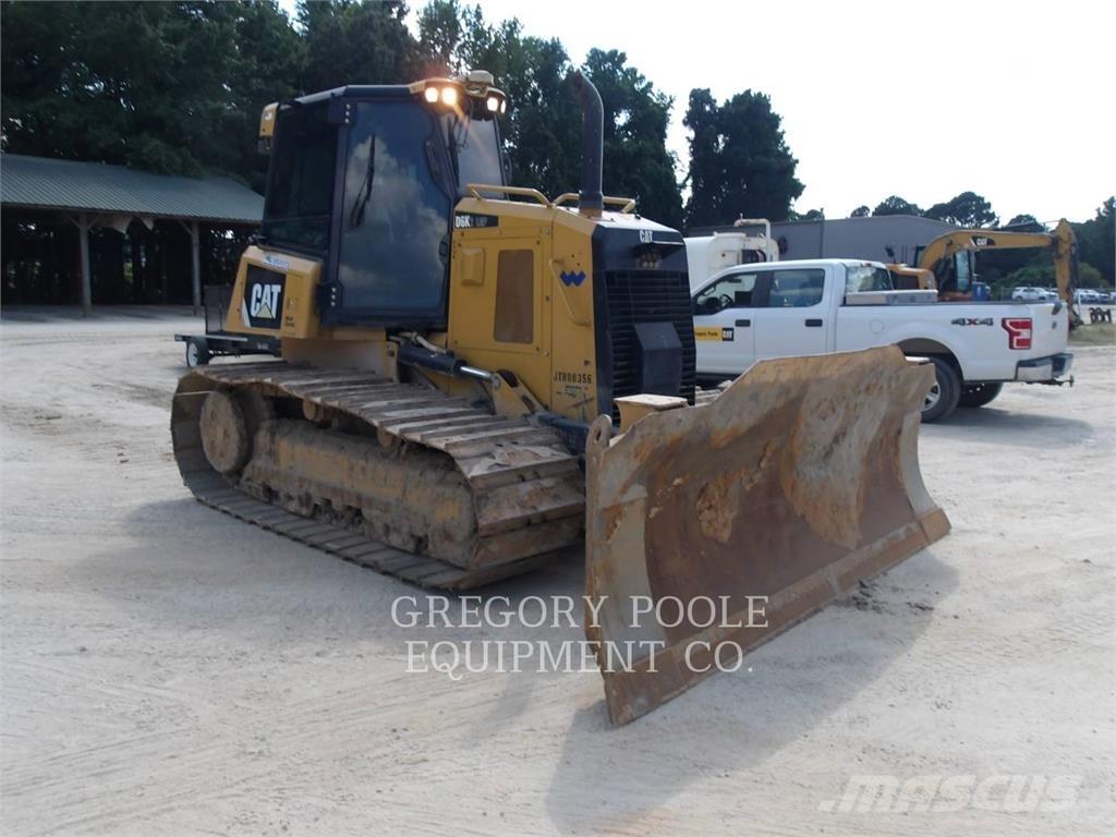 CAT D6K2LGP Buldožeri gusjeničari