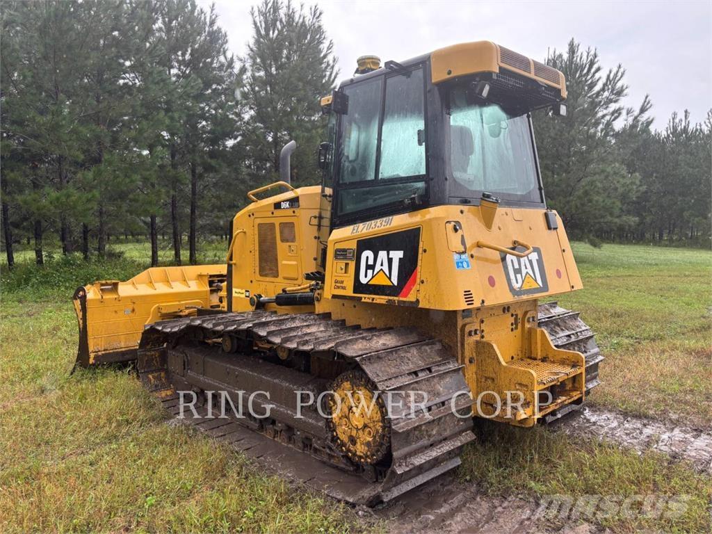 CAT D6K2LGP Buldožeri gusjeničari
