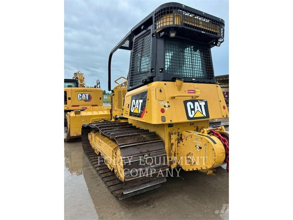 CAT D6K2LGPA Buldožeri gusjeničari