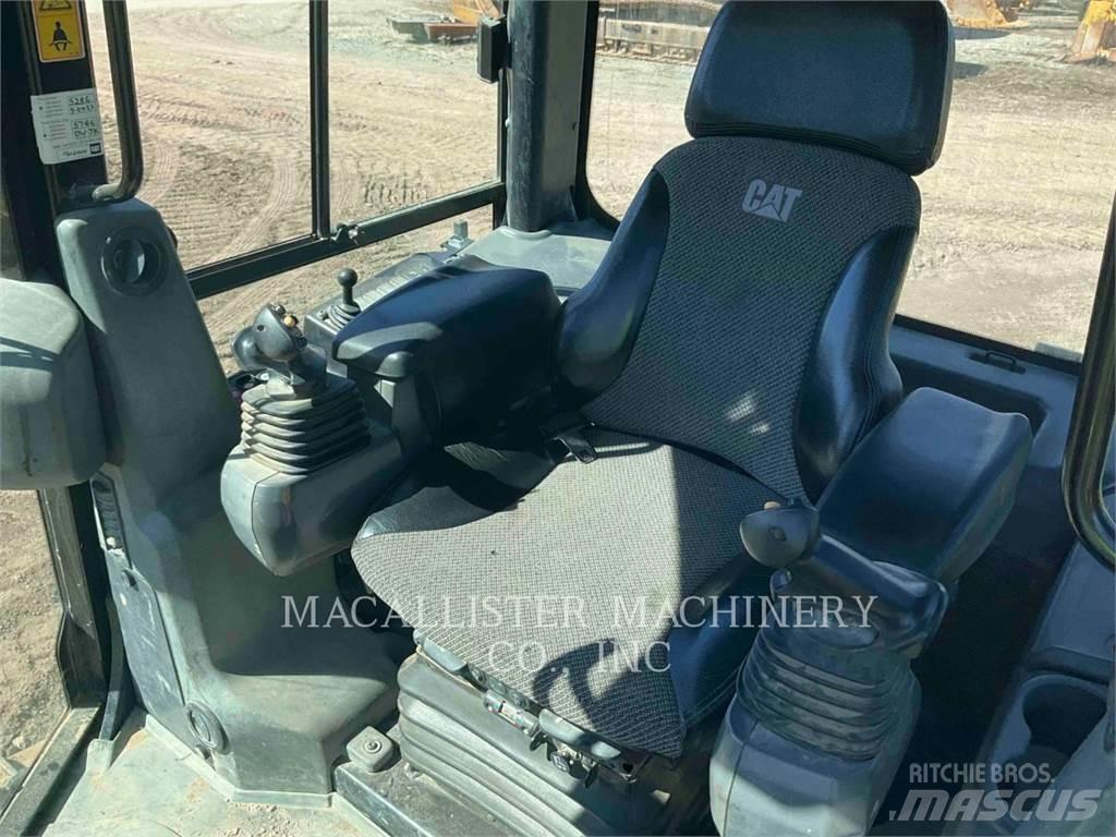 CAT D6K2XL Buldožeri gusjeničari