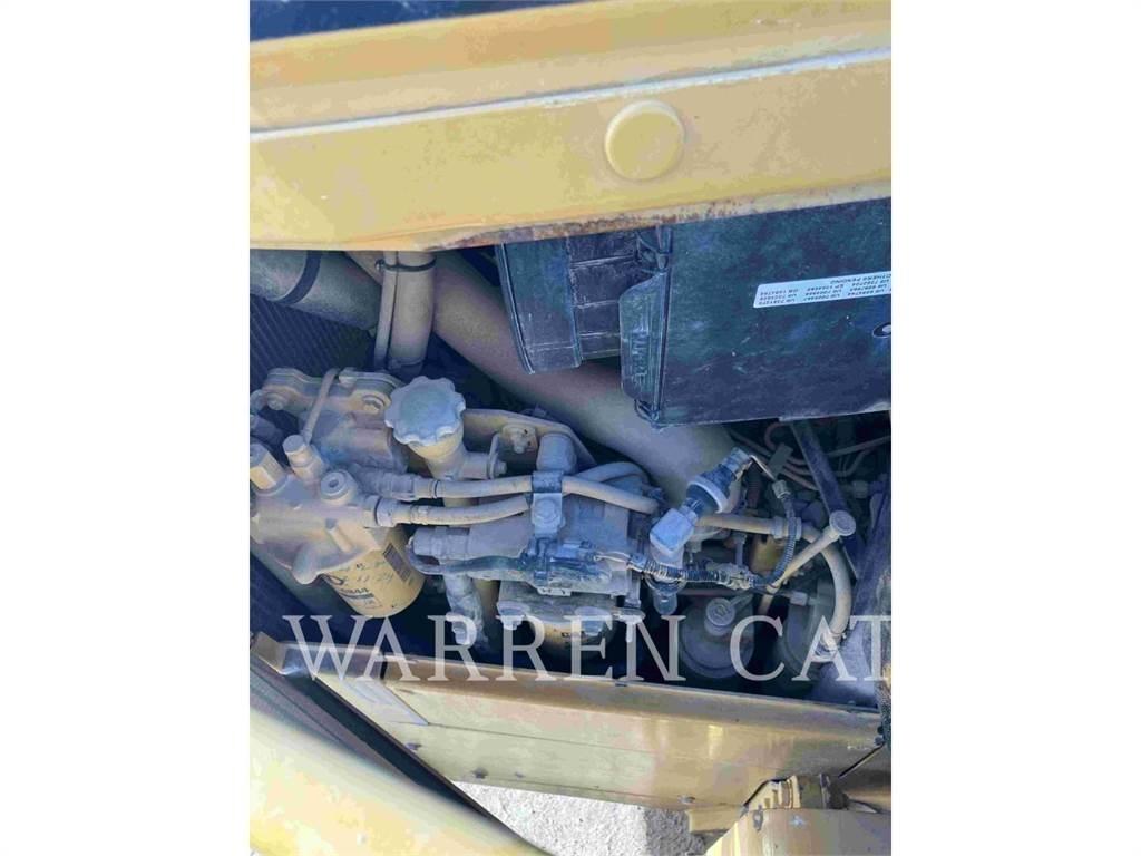CAT D6KLGP SB Buldožeri gusjeničari