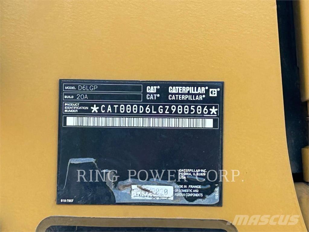 CAT D6LGP Buldožeri gusjeničari