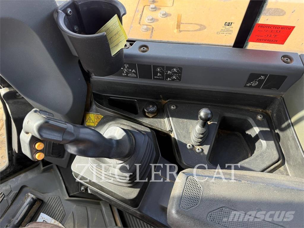 CAT D6LGP Buldožeri gusjeničari