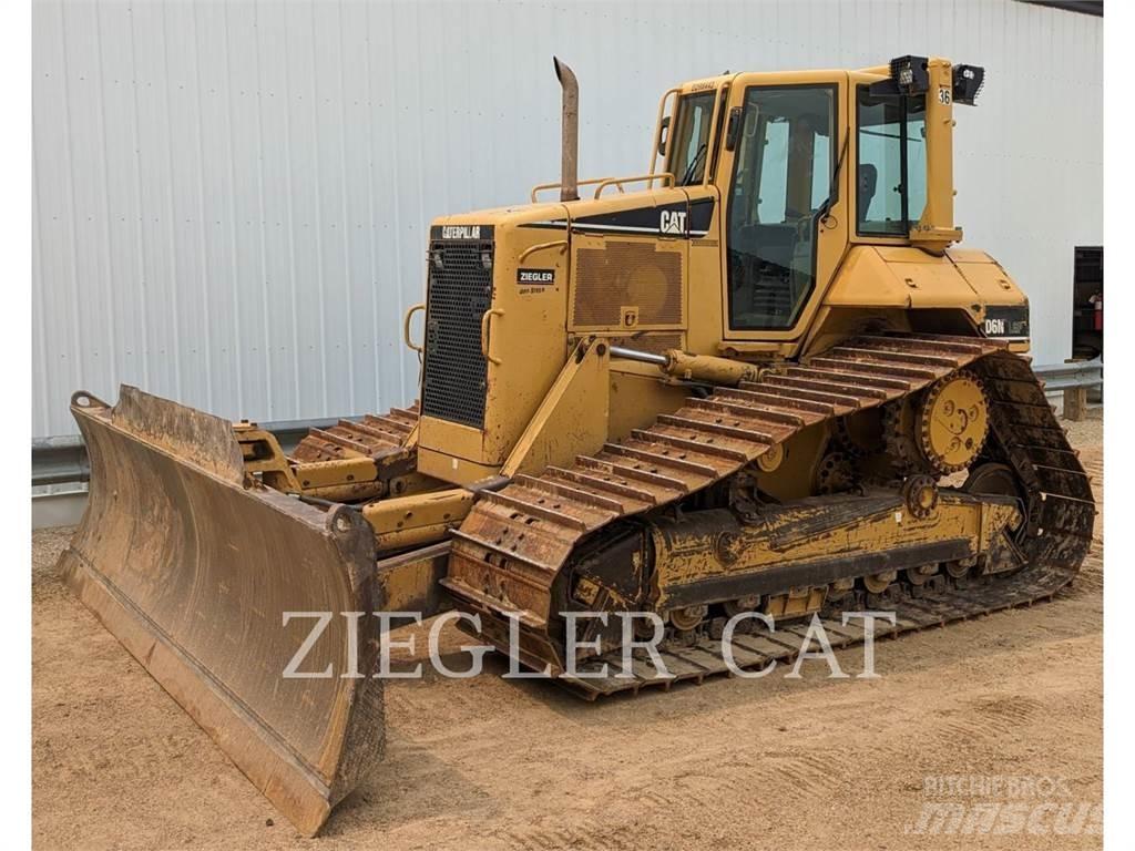 CAT D6N Buldožeri gusjeničari