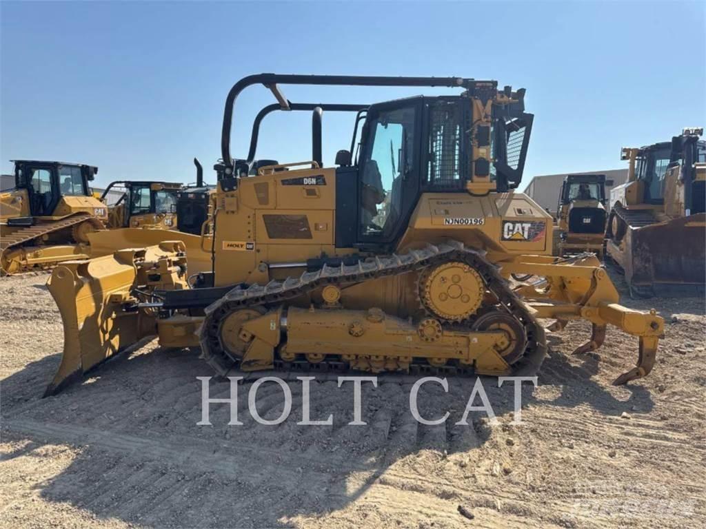 CAT D6N Buldožeri gusjeničari