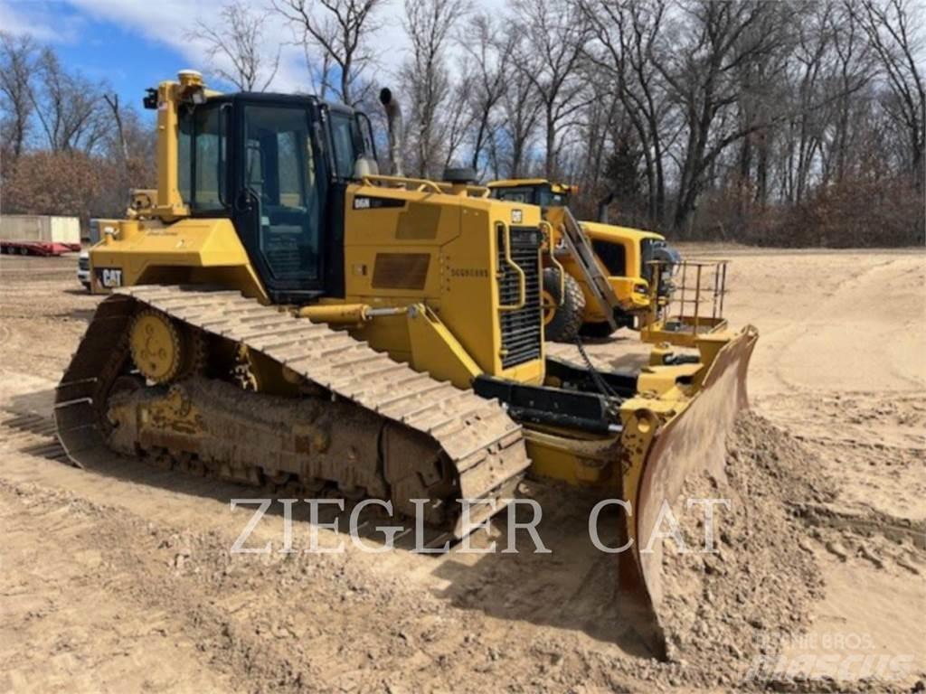 CAT D6N Buldožeri gusjeničari