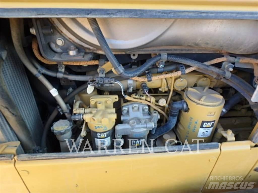 CAT D6N 4XLPAT Buldožeri gusjeničari