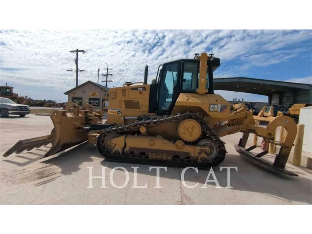 CAT D6N LAND Buldožeri gusjeničari