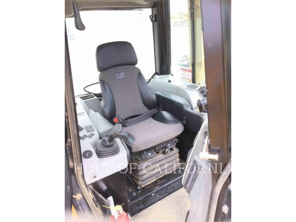 CAT D6N LGP Buldožeri gusjeničari