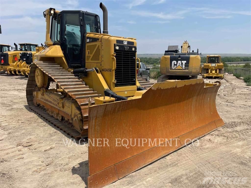 CAT D6N LGP Buldožeri gusjeničari