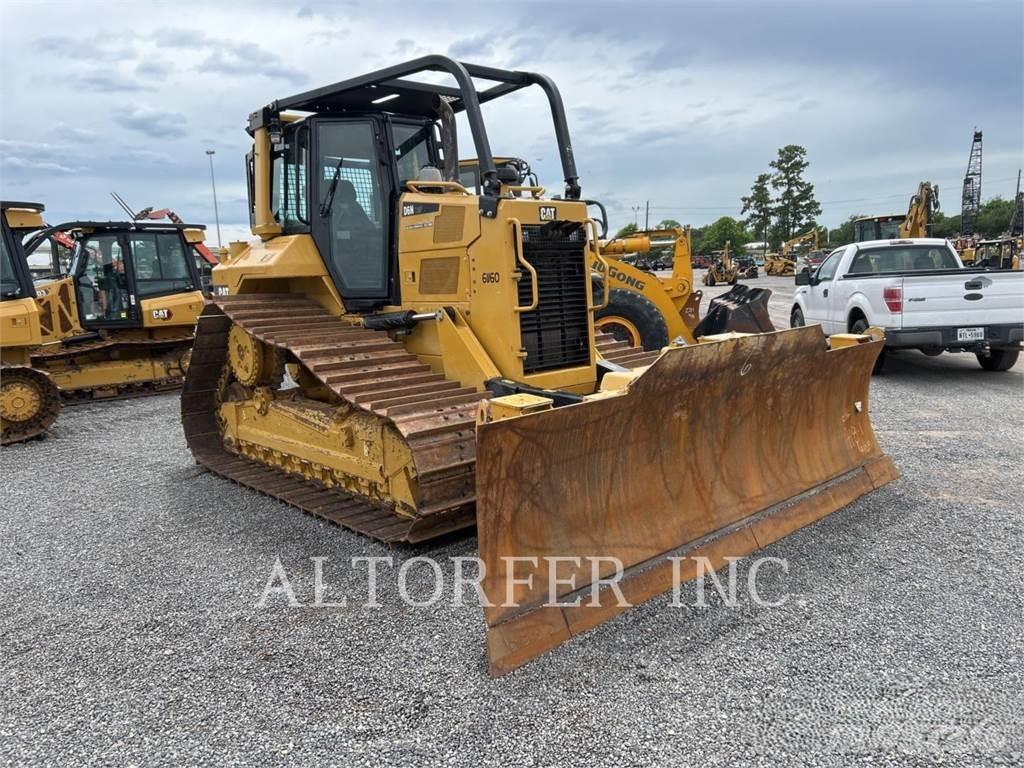 CAT D6N LGP W Buldožeri gusjeničari