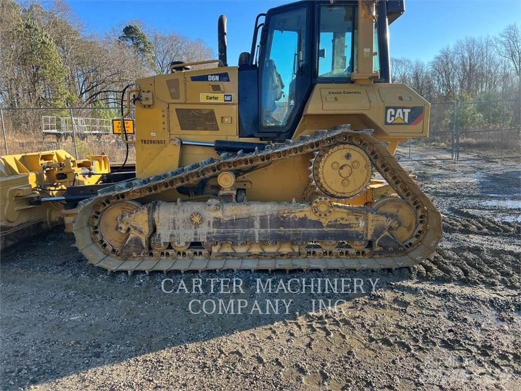 CAT D6NLGP Buldožeri gusjeničari